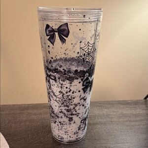 Spider Web Tumbler with Bows